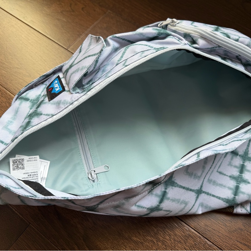 KAVU Rope Sling Bag - Picture 3 of 4